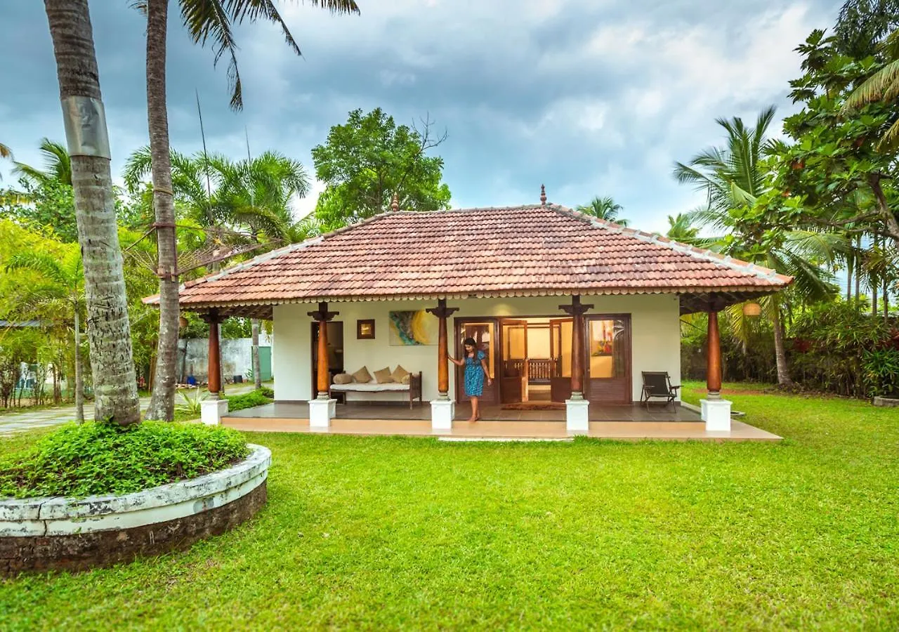 Beachside Pool Villa - Karthiyayini By Voye Homes Turavūr