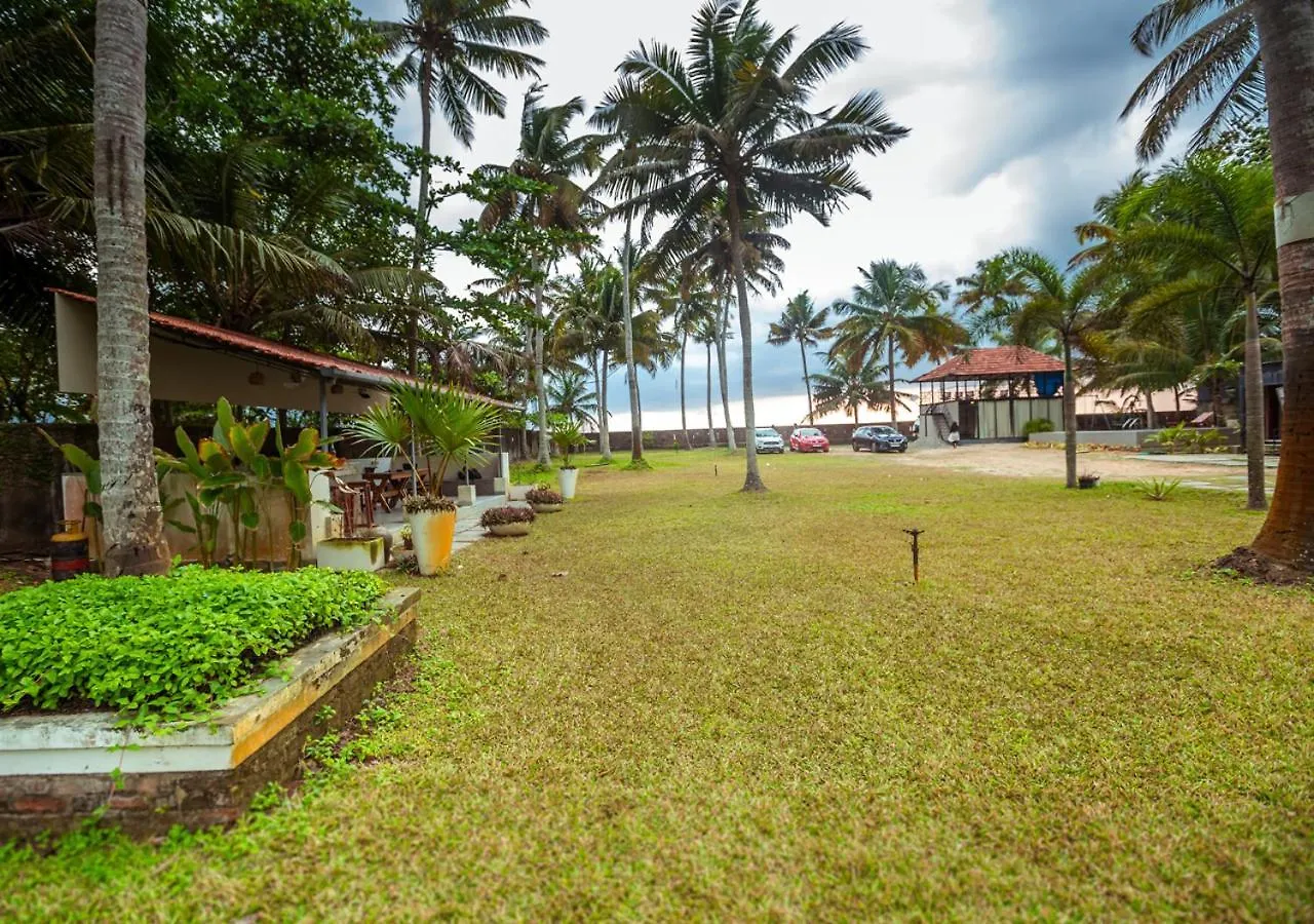 Beachside Pool Villa - Karthiyayini By Voye Homes Turavūr Casa vacanze