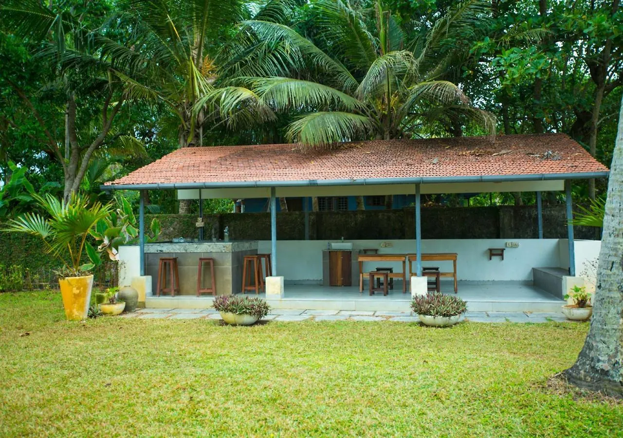 Beachside Pool Villa - Karthiyayini By Voye Homes Turavūr 0*,