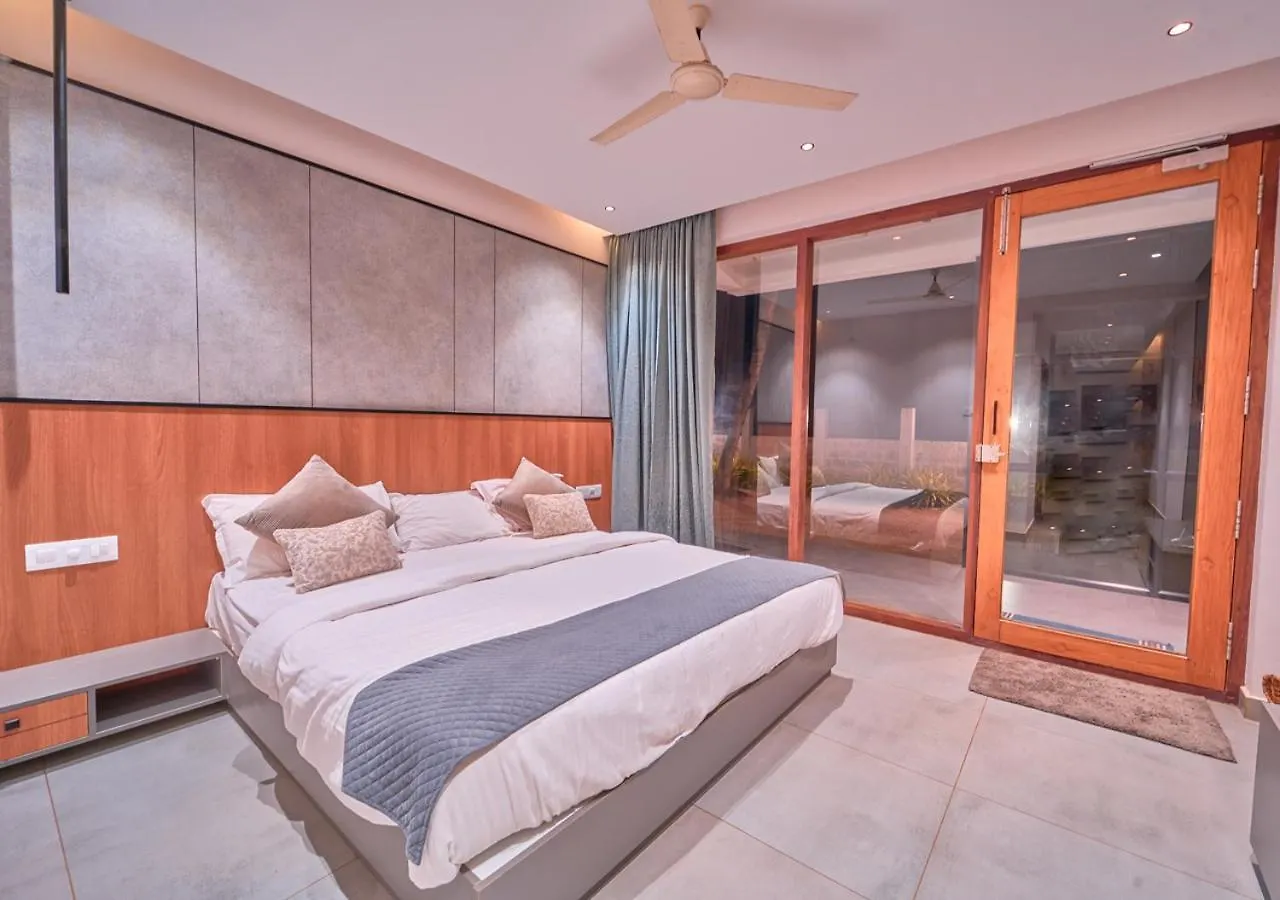 Beachside Pool Villa - Karthiyayini By Voye Homes Turavūr